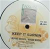 online anhören Dennis Brown Roger Robin - Keep It Burnin