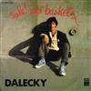 escuchar en línea Dalecky - Sale Mes Baskets