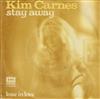 online luisteren Kim Carnes - Stay Away